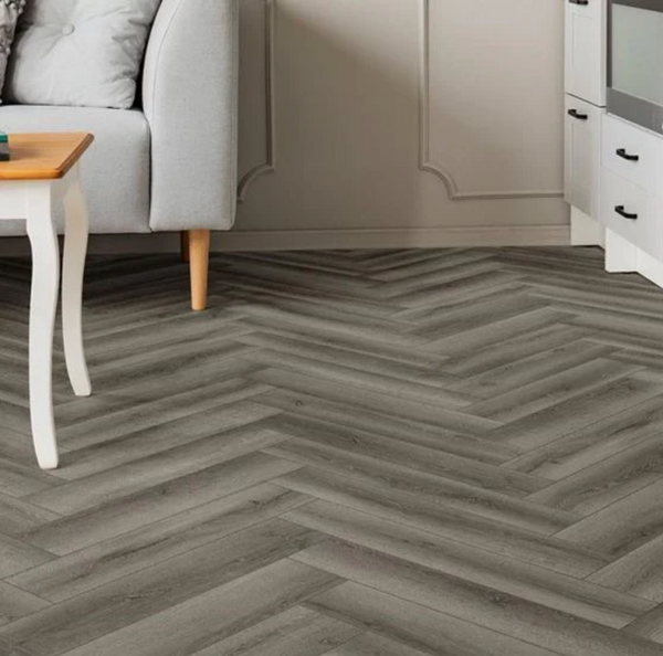 Waterproof laminate flooring: is it worth the hype?