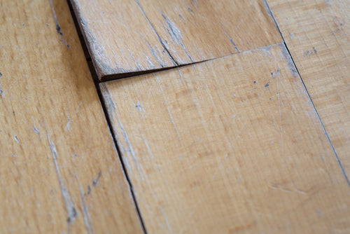 A Guide to Repairing Swollen Laminate Flooring