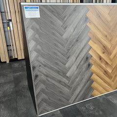 Light Luxury 12mm Herringbone - Century Oak